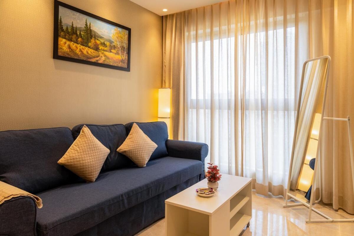 1 Bhk Comfort And Royale Flat Apartament